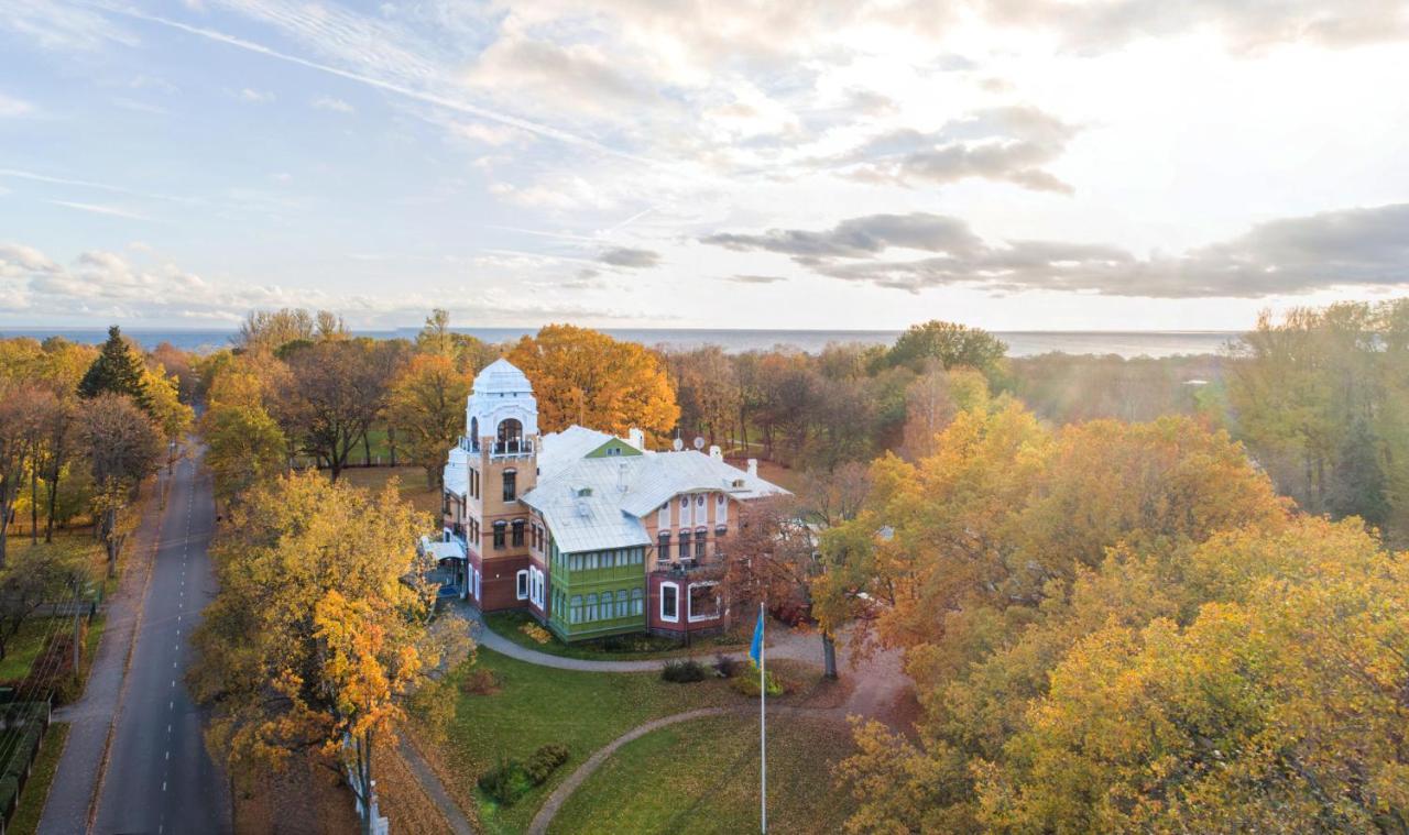 Villa Ammende Restaurant And Hotel 페르누 외부 사진 The Estonian Maritime Museum